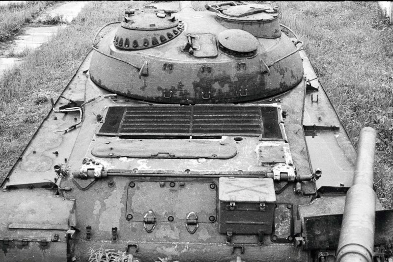Танк т 140