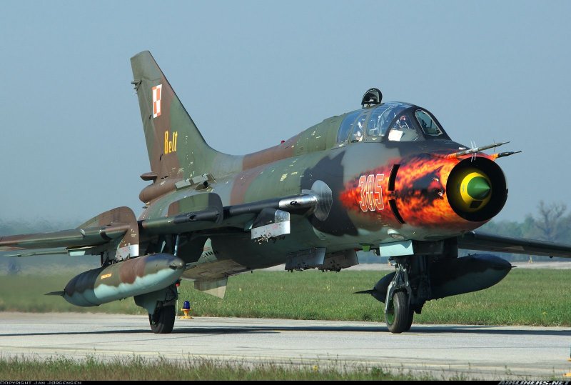 Су-22 истребитель-бомбардировщик