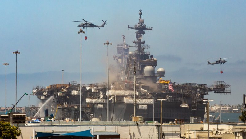 Лейтенант Дженкинс военно морская база США