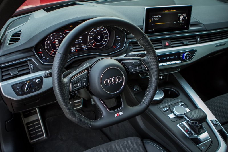 Audi a4 2016 Interior