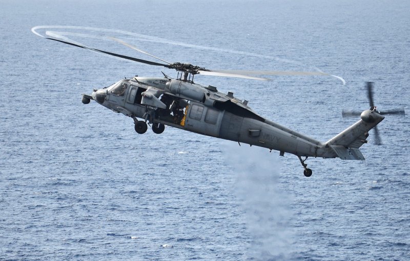 Вертолёт Sikorsky s-70