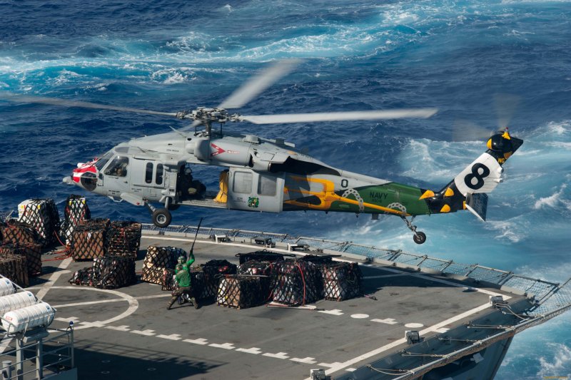 Вертолет MH-60s