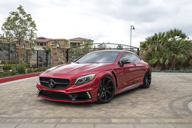 S63 AMG Coupe красный