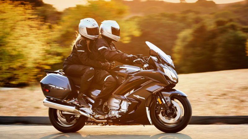 Yamaha FJR 1300 вдвоем
