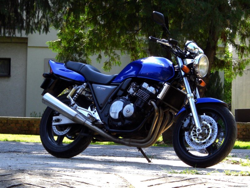 Honda св-400