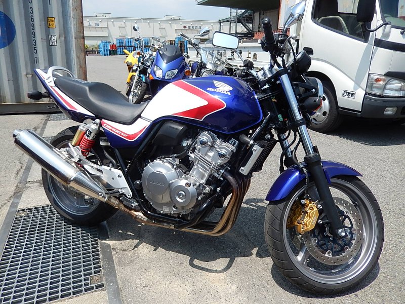 Honda CB 400 VTEC 3