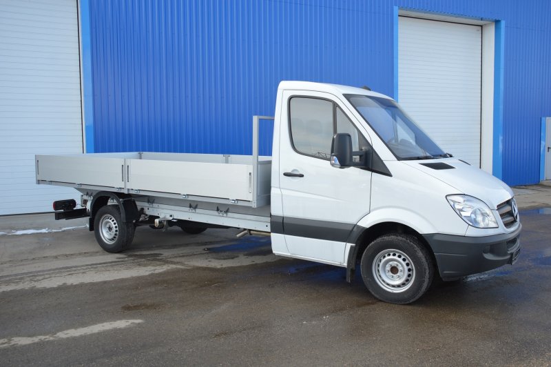 Mercedes Benz Sprinter бортовой
