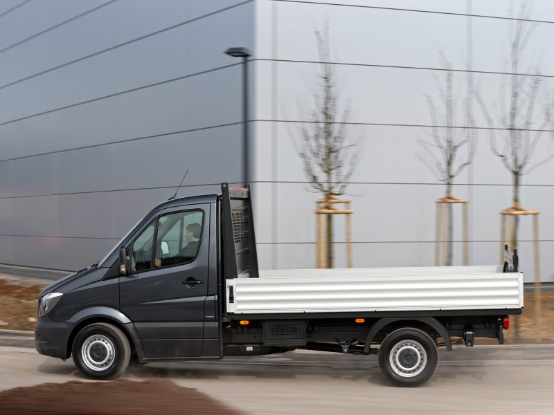 Mercedes-Benz Sprinter грузовой бортовой