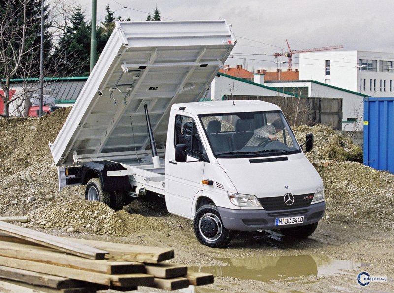 Mercedes-Benz Sprinter 901