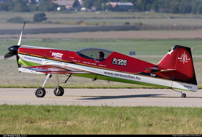 MXS aircraft