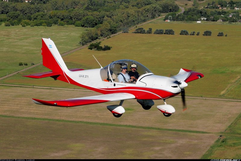 Самолет Sportstar