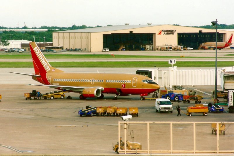 Southwest 737-200