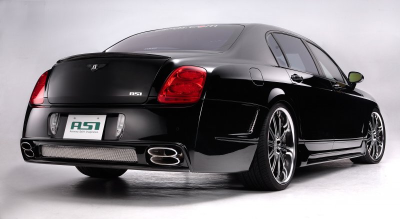 Bentley Spur сзади