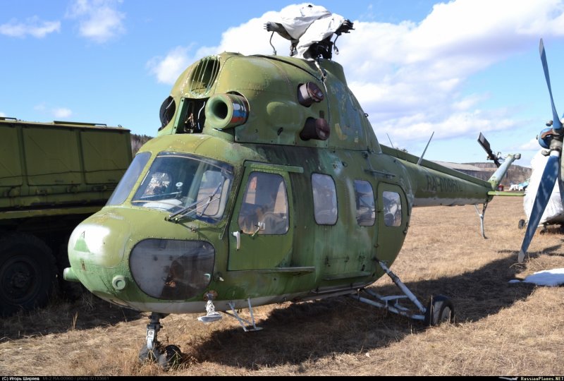 SVL зеленый вертолет