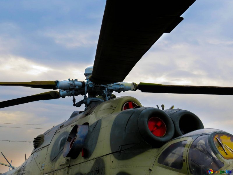 Ми-18 вертолет