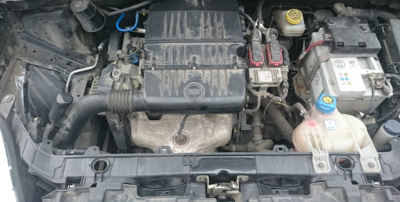 Fiat Albea i под капотом