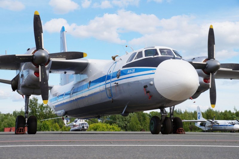 Антонов АН-26