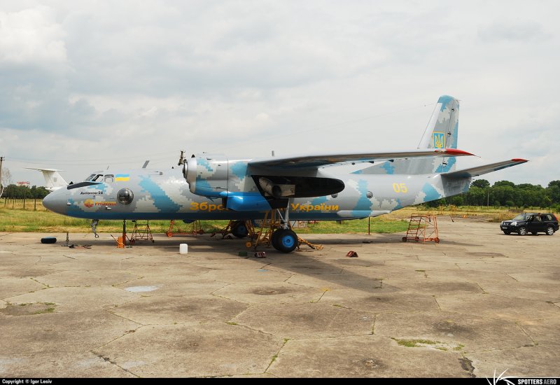 АН-26 на Кубинке