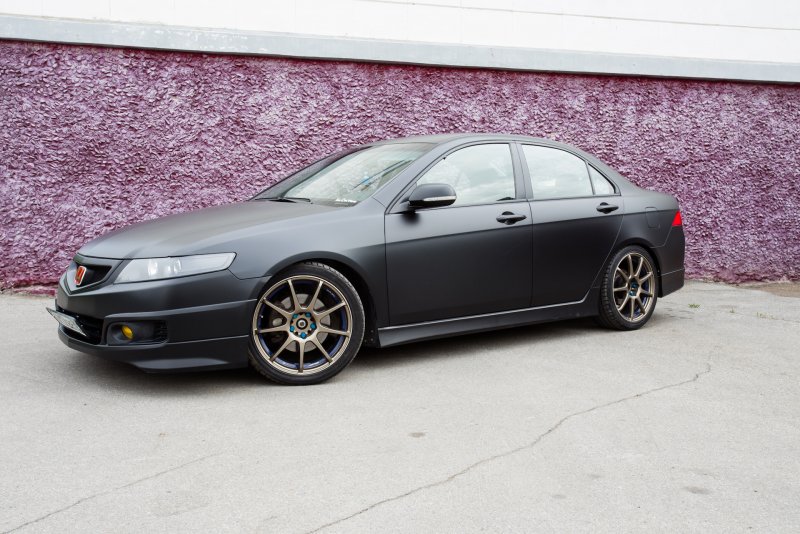 Honda Accord 7 r18
