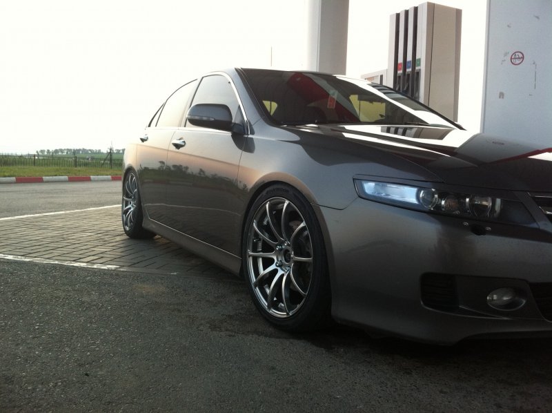 Honda Accord 7 r18