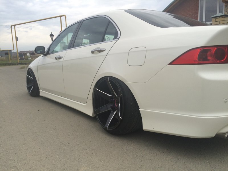 Honda Accord 7 на 18 дисках
