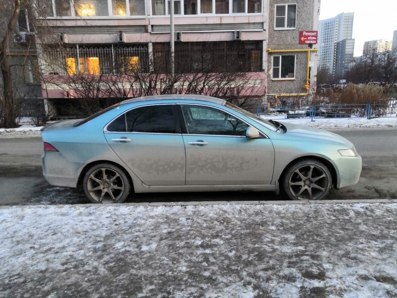 AVS 7 Honda Accord 7 r17