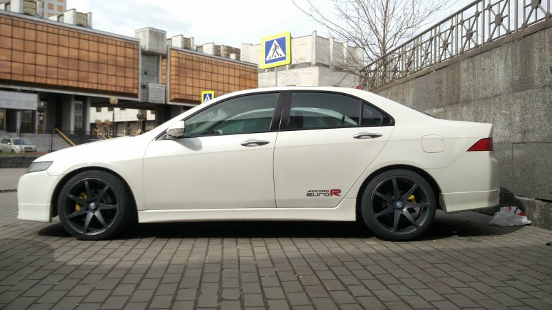 Honda Accord 7 диски rays r18