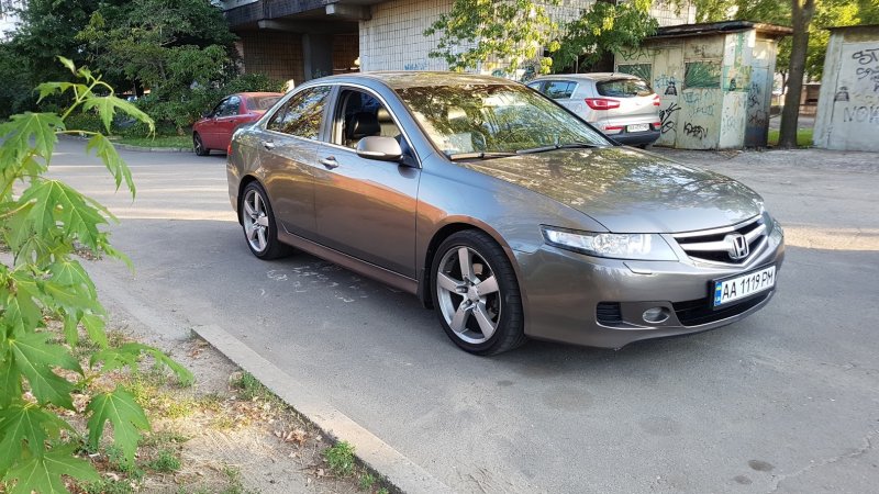 Honda Accord 7 на 18 дисках