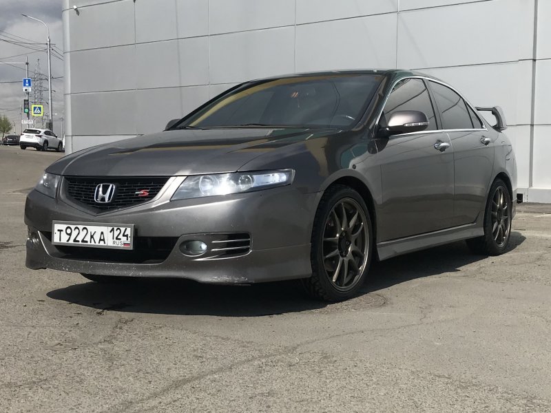 Honda Accord r18