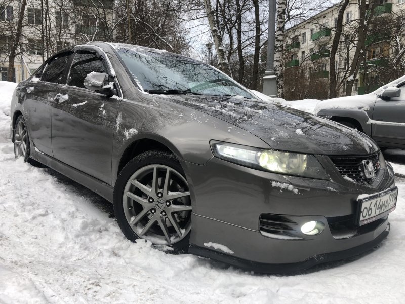 Honda Accord 7 r17