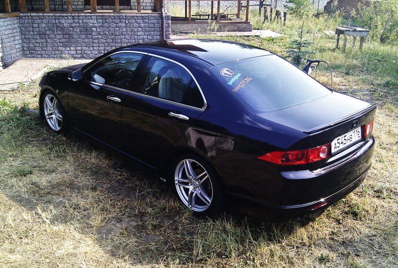 Honda Accord (7g)
