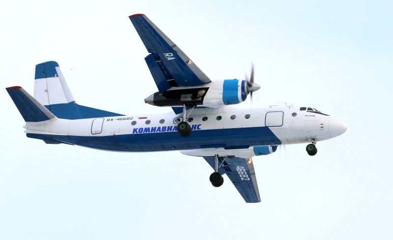 Самолет ан24 Комиавиатранс
