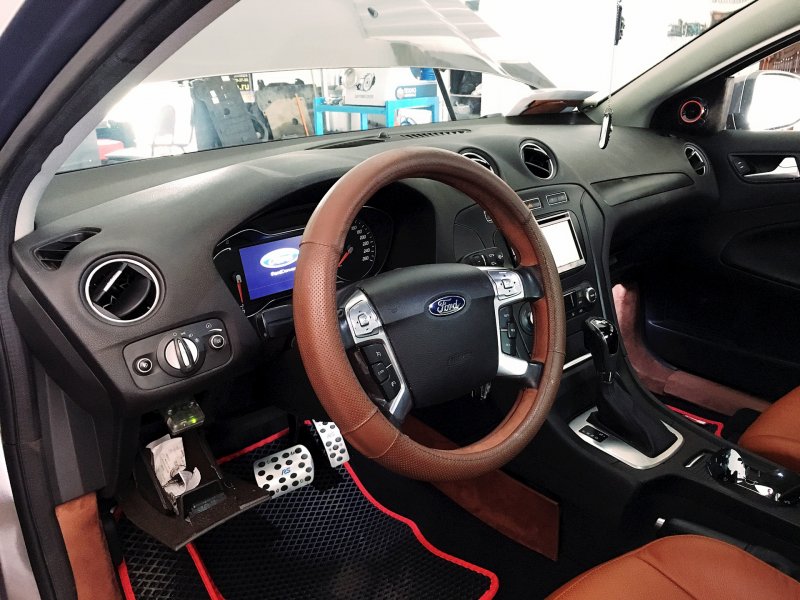 Ford Mondeo 4 Рестайлинг тюнинг салона