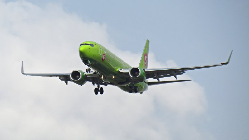 Самолет s7 Boeing 737-800