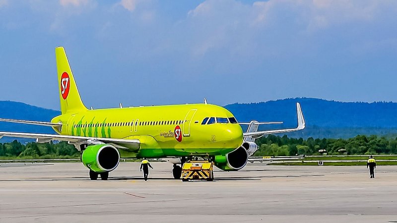 Боинг 737 s7