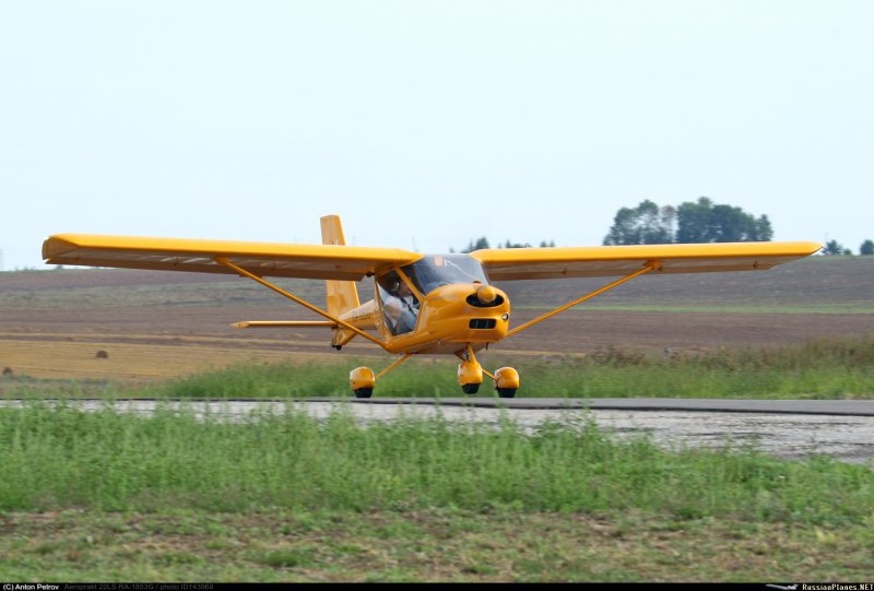 Pilot Dmitri Zuef Sevastopol Aeroprakt 22