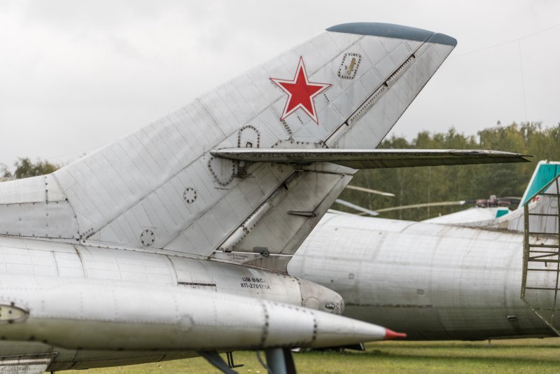 Як-25рв высотный разведчик
