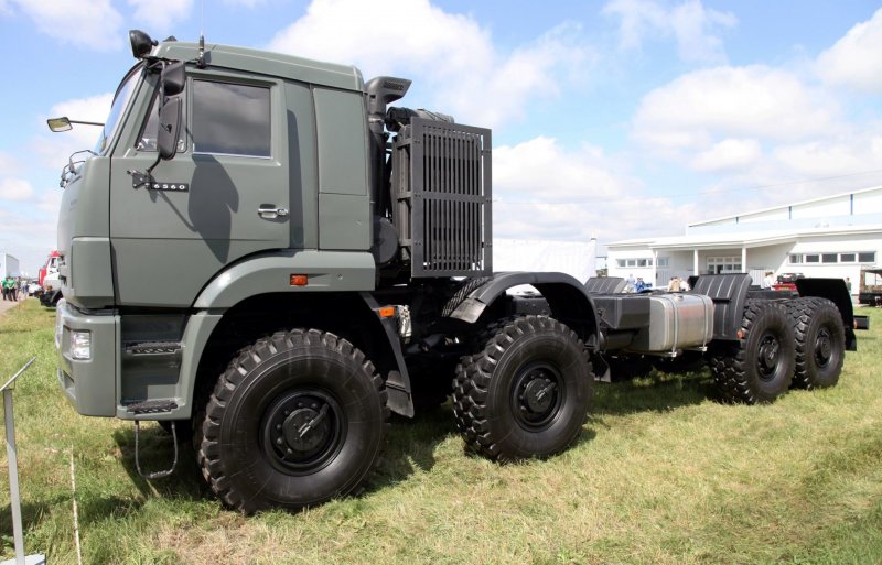 КАМАЗ 6350 Мустанг