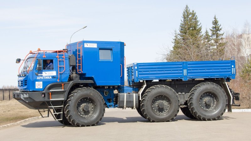 КАМАЗ 6560 военный