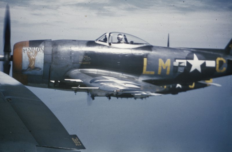 Thunderbolt самолет p-47