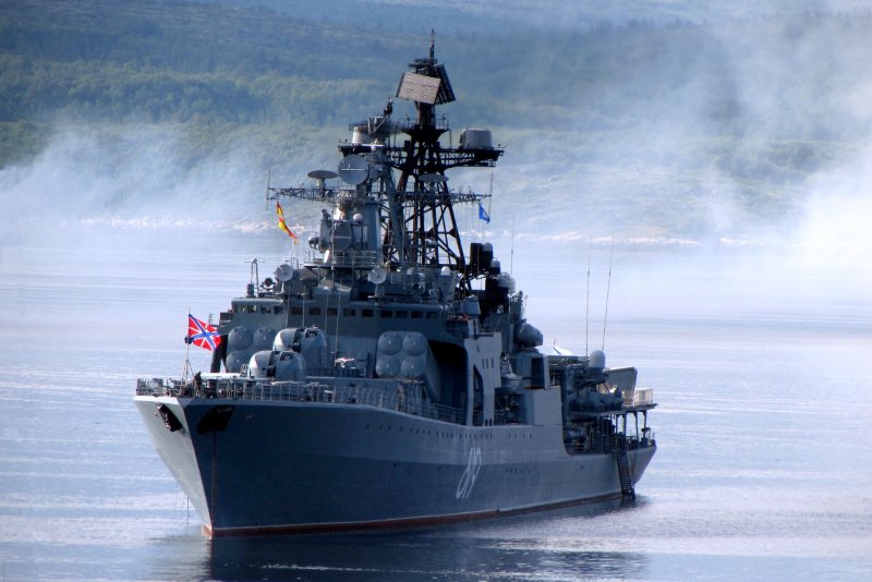 Большой противолодочный корабль Северного флота "Североморск"