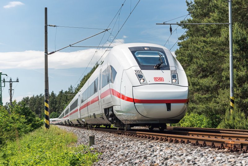Железная дорога Германии (Deutsche Bahn)