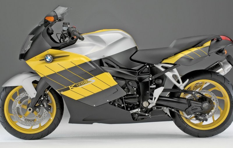 Мотоцикл БМВ k1200s
