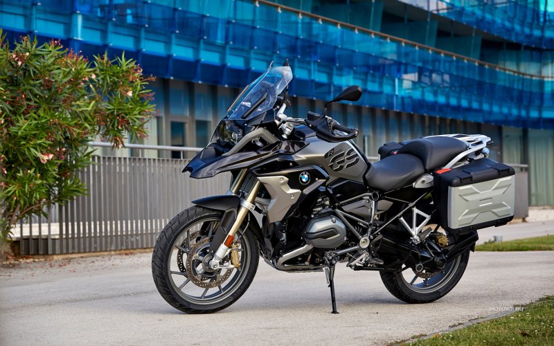 Мотоцикл БМВ r1200