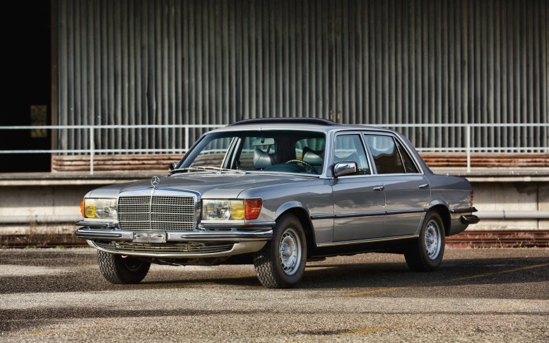 Mercedes-Benz w116