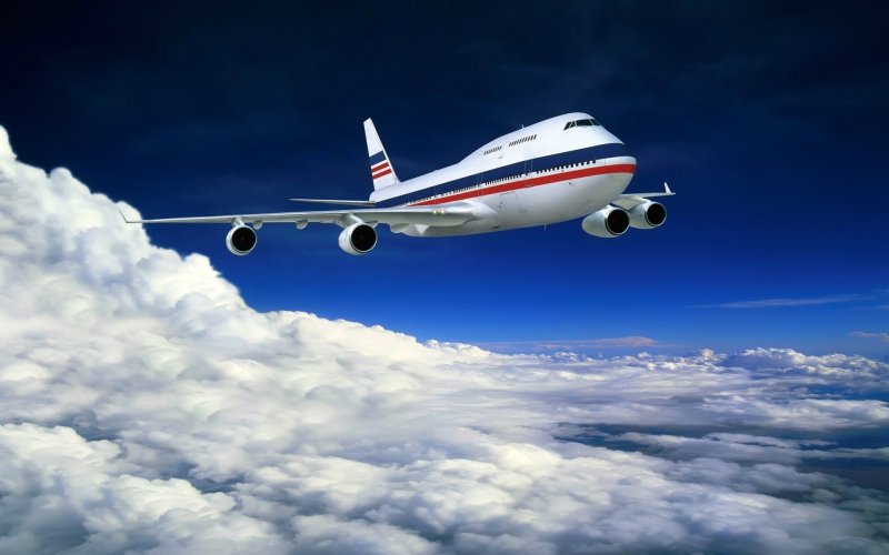Боинг 747 в воздухе