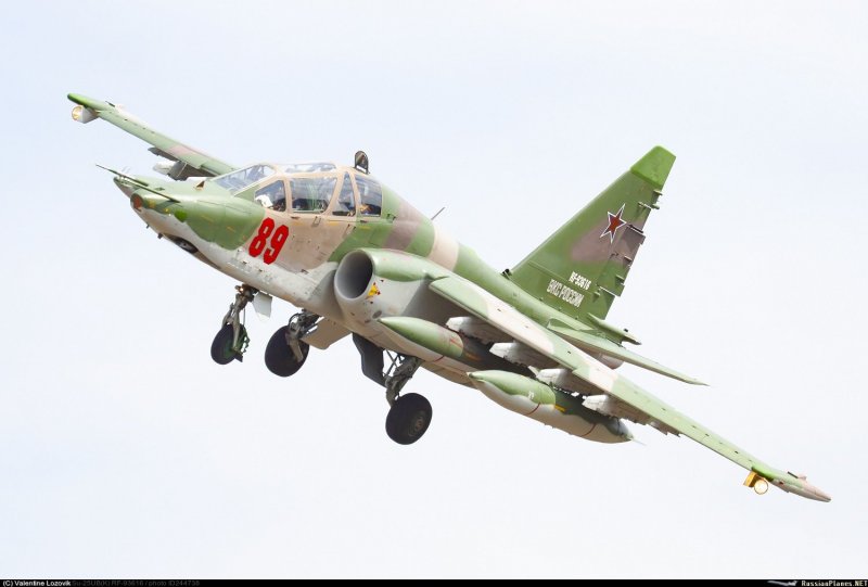 Су-25 Штурмовик сбоку