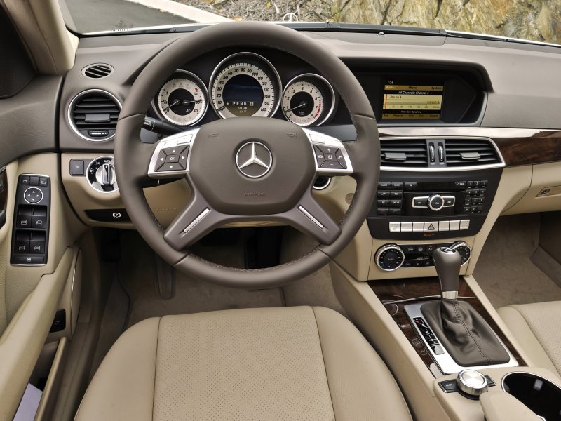 Мерседес с300 4matic