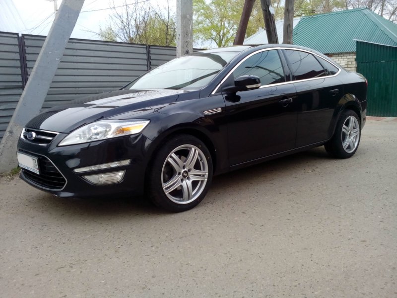 Ford Mondeo r18