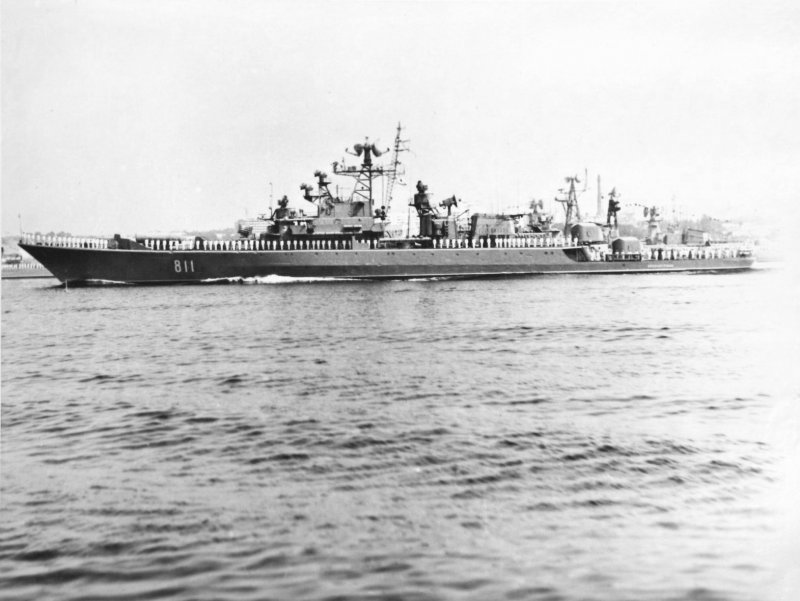 Сторожевой корабль "Беззаветный" проекта 1135
